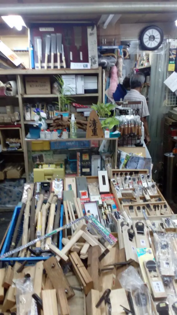 大阪日本橋 大工道具の清重商店 大阪日本橋 大工道具の清重商店