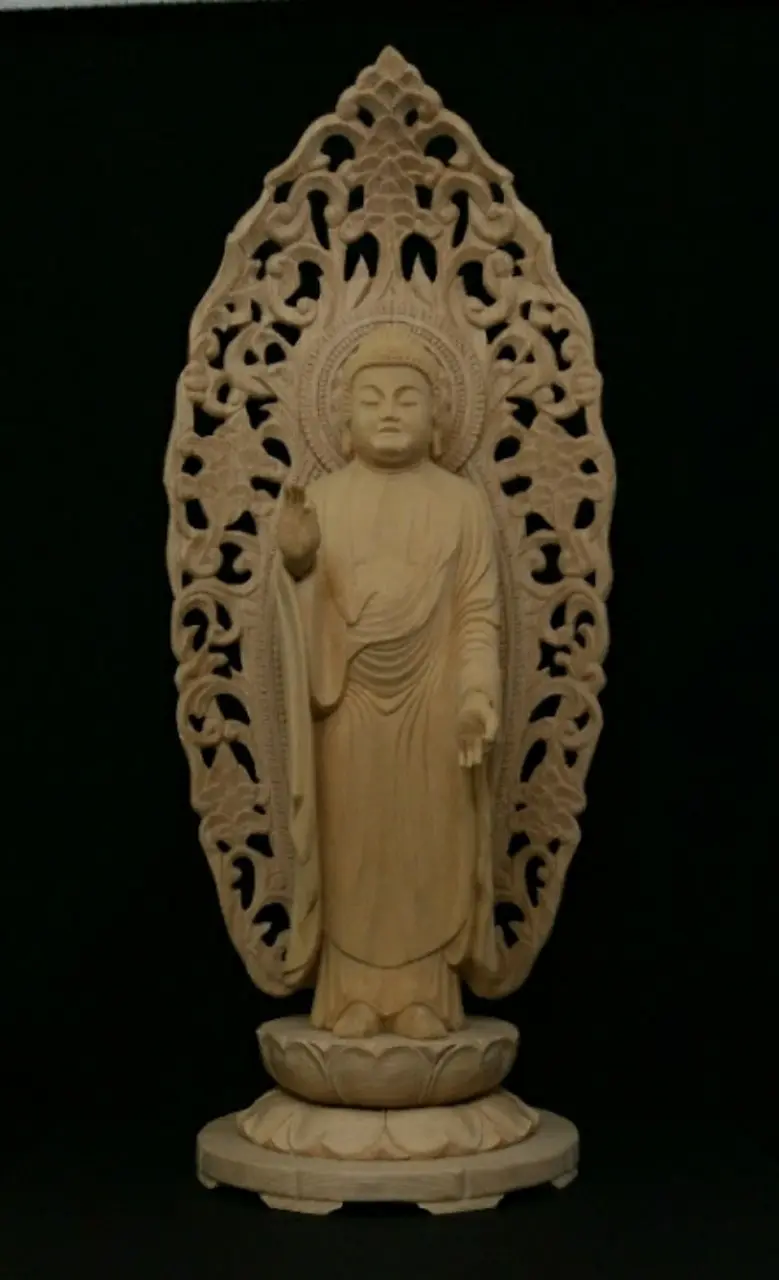 阿弥陀如来立像