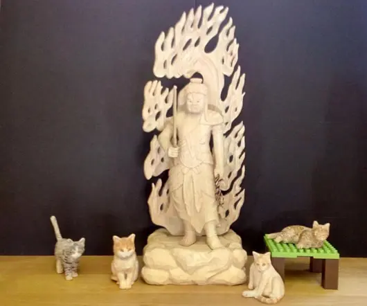 ホリビト プロフィール – 木彫作家の考え方と作品