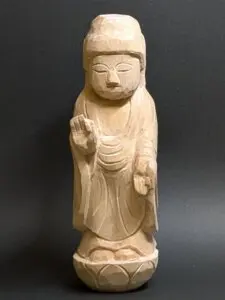 素人でも彫りやすい仏像-阿弥陀如来立像